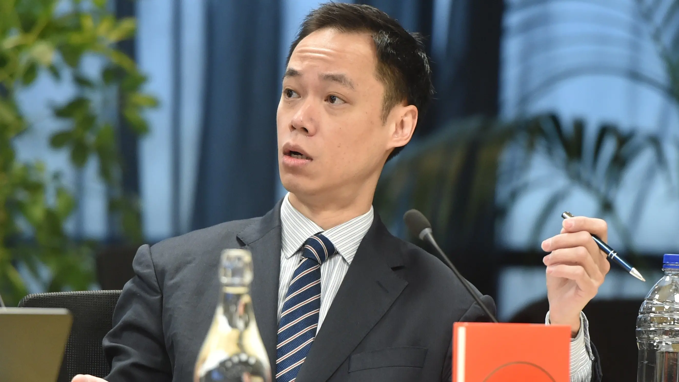 Officials ponder councillor conduct while Benedict Ong has a ‘perfect’ week