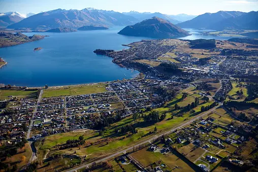 W\\u0101naka is leading the country to rooftop solar rates. Photo: Getty Images