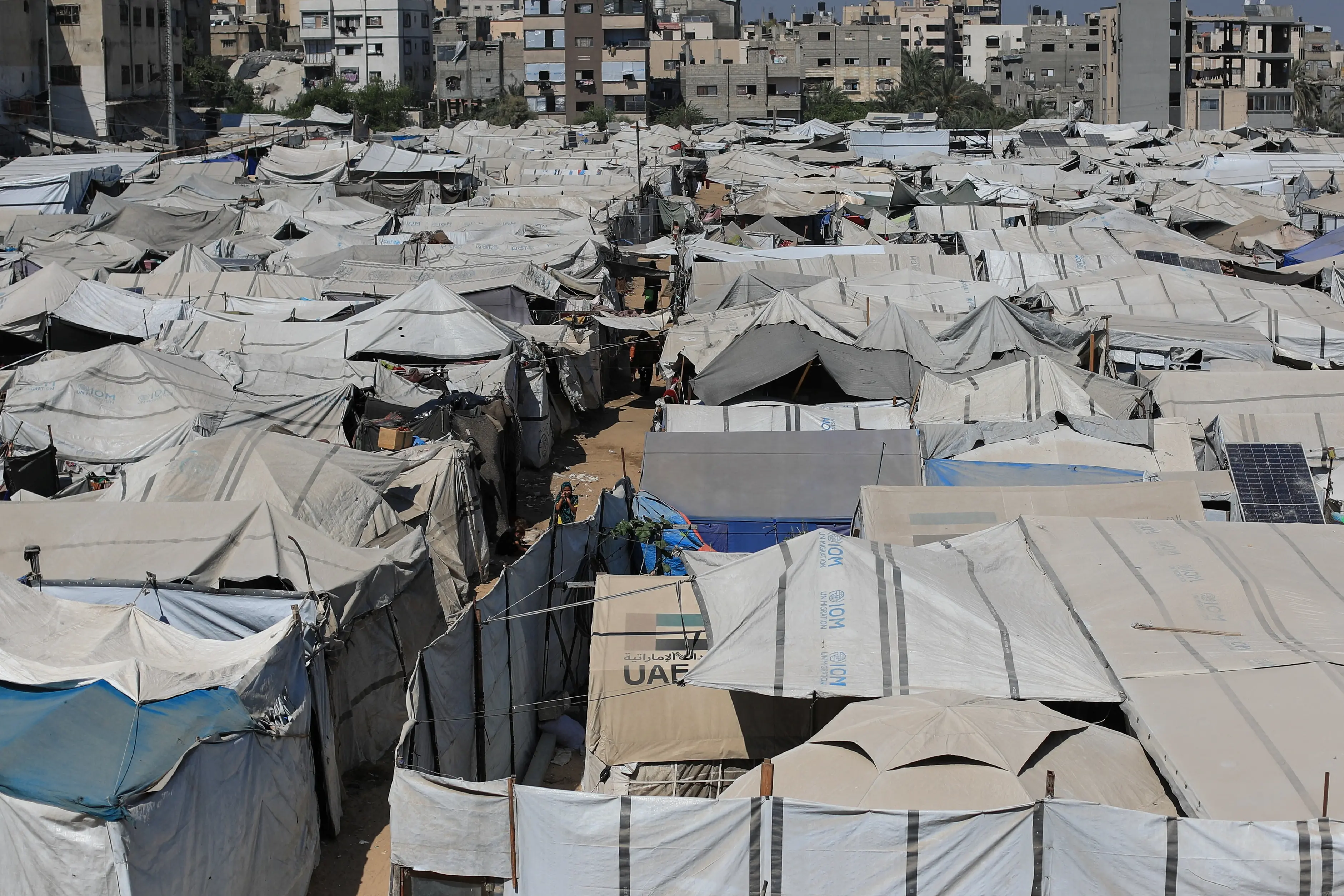 A tent camp sheltering displaced Palestinians in Gaza City. Photo: Reuters