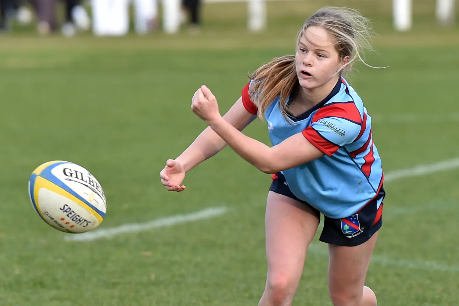Big River Country halfback Lulu Marshall distributes the ball during the team\\'s away final against Dunedin Ururoa on Saturday. Photo: Peter McIntosh