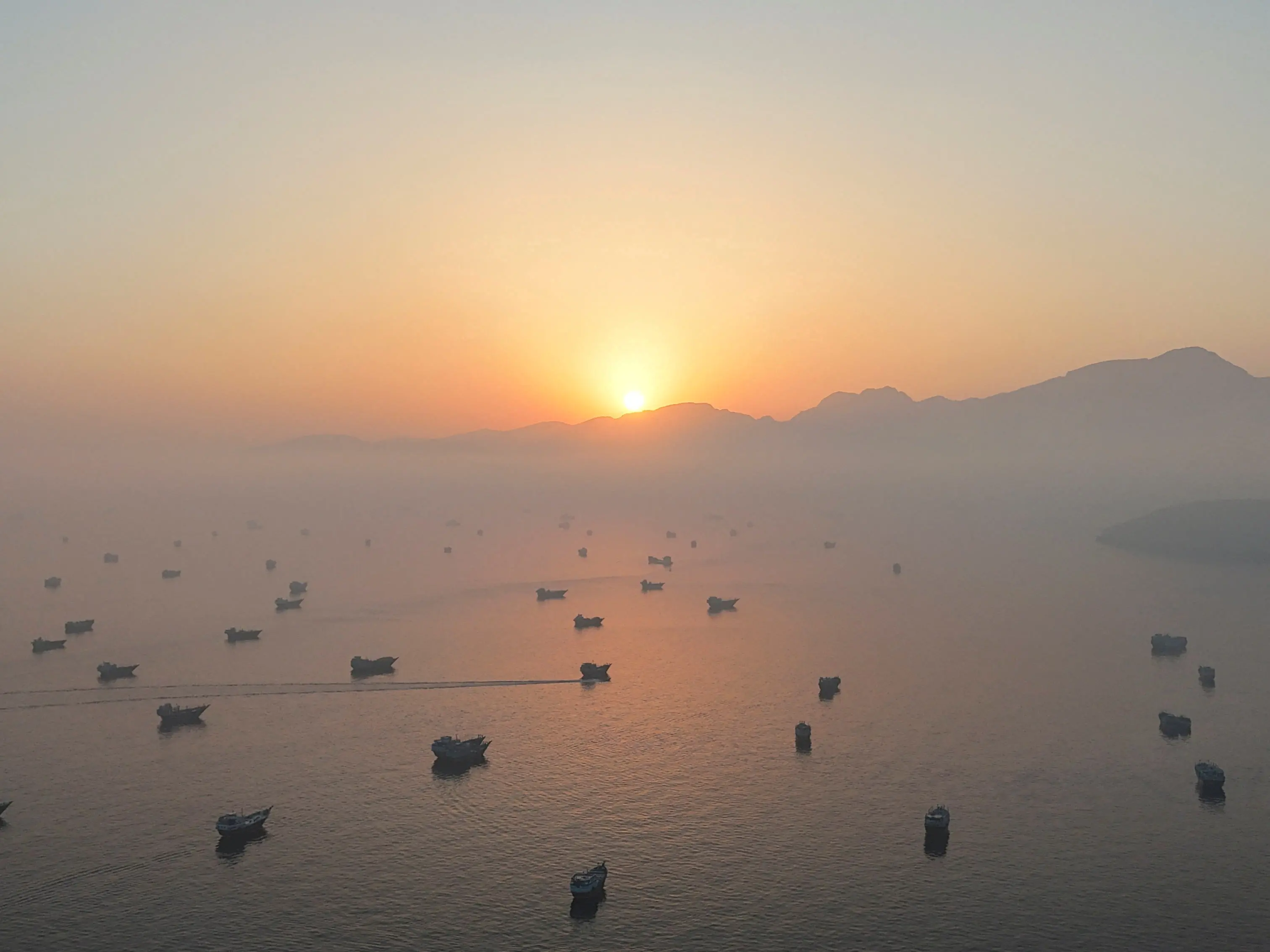 Iran ties Hormuz reopening to US concessions on several demands