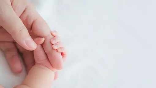 Hospital staff failed to read signs baby in trouble