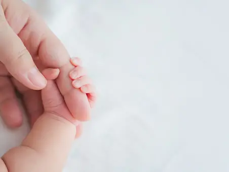 Hospital staff failed to read signs baby in trouble