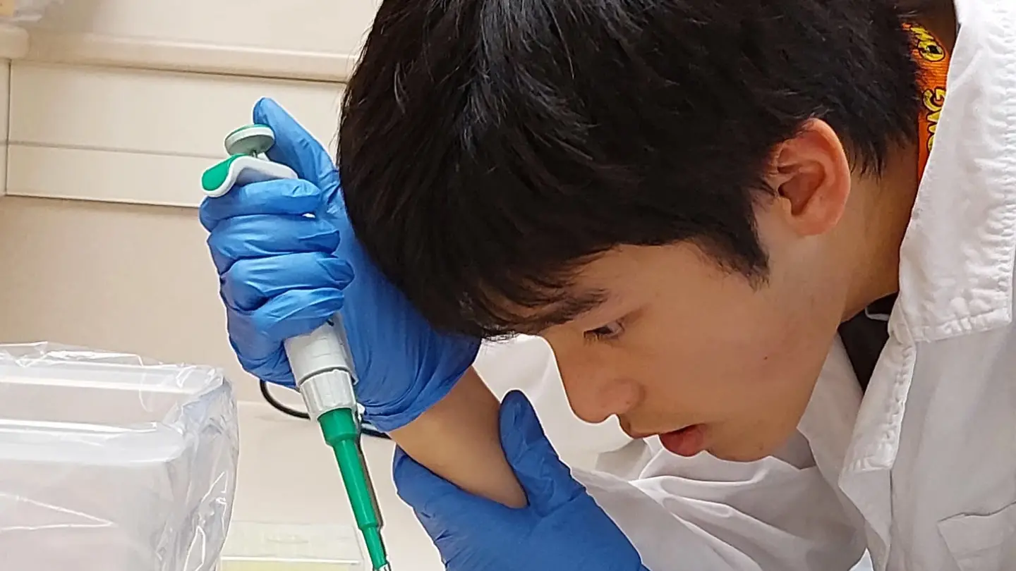 Young Christ’s College scientist claims prestigious medal