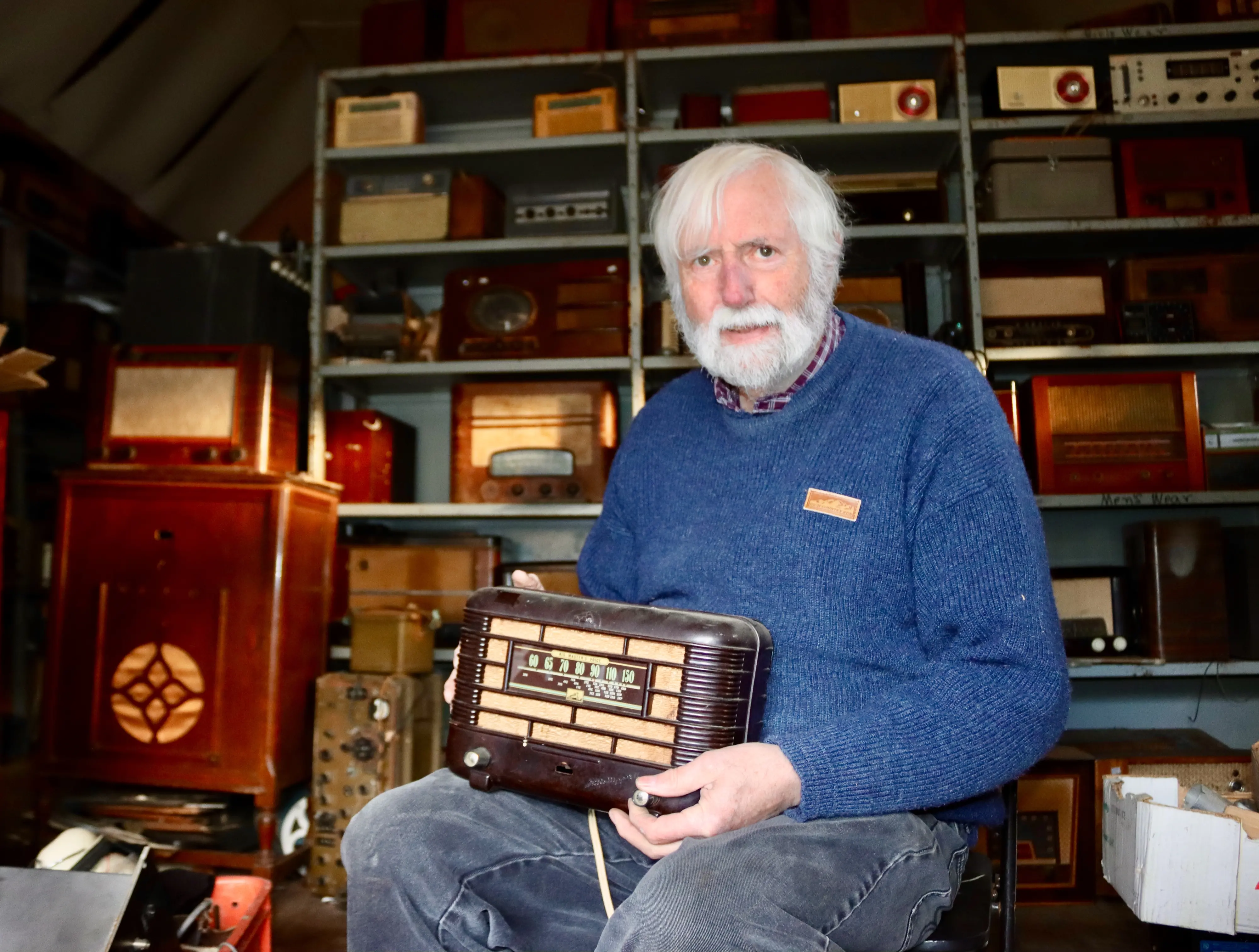 odt.co.nz - Sam Henderson - Electronics garage sale recalls the golden age of radio