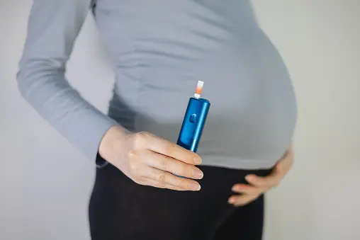 Researchers are calling for public health messaging around vaping during pregnancy to be reassessed. Photo: Getty Images