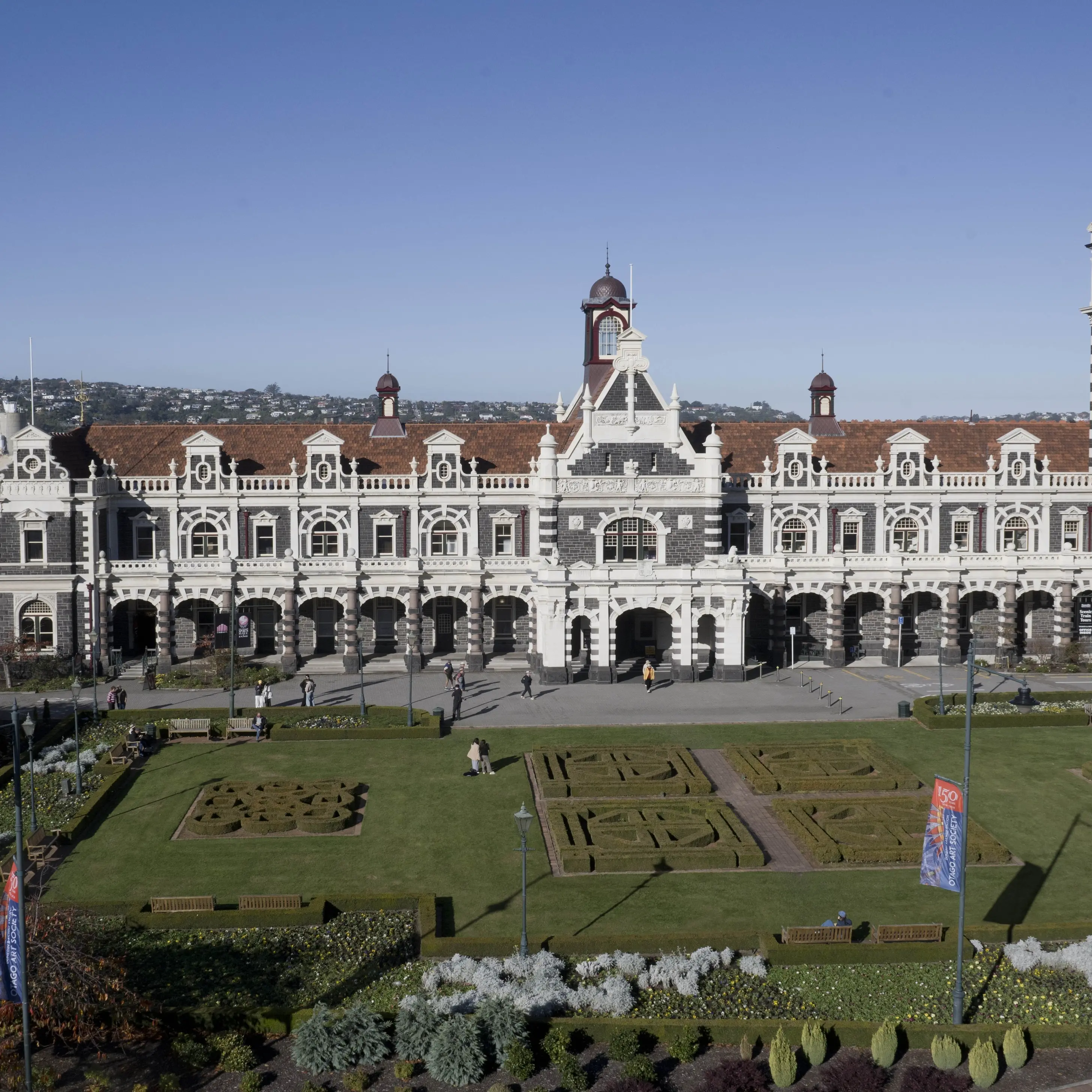 Review: Pocket guide to Dunedin buildings not just for architecture geeks