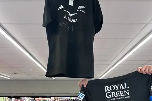 A Matt Henry playing shirt and an All Blacks jersey signed by Dan Carter will be up for auction at Saturday\\'s fundraiser for the Diamond Harbour school pool. Photo: Supplied