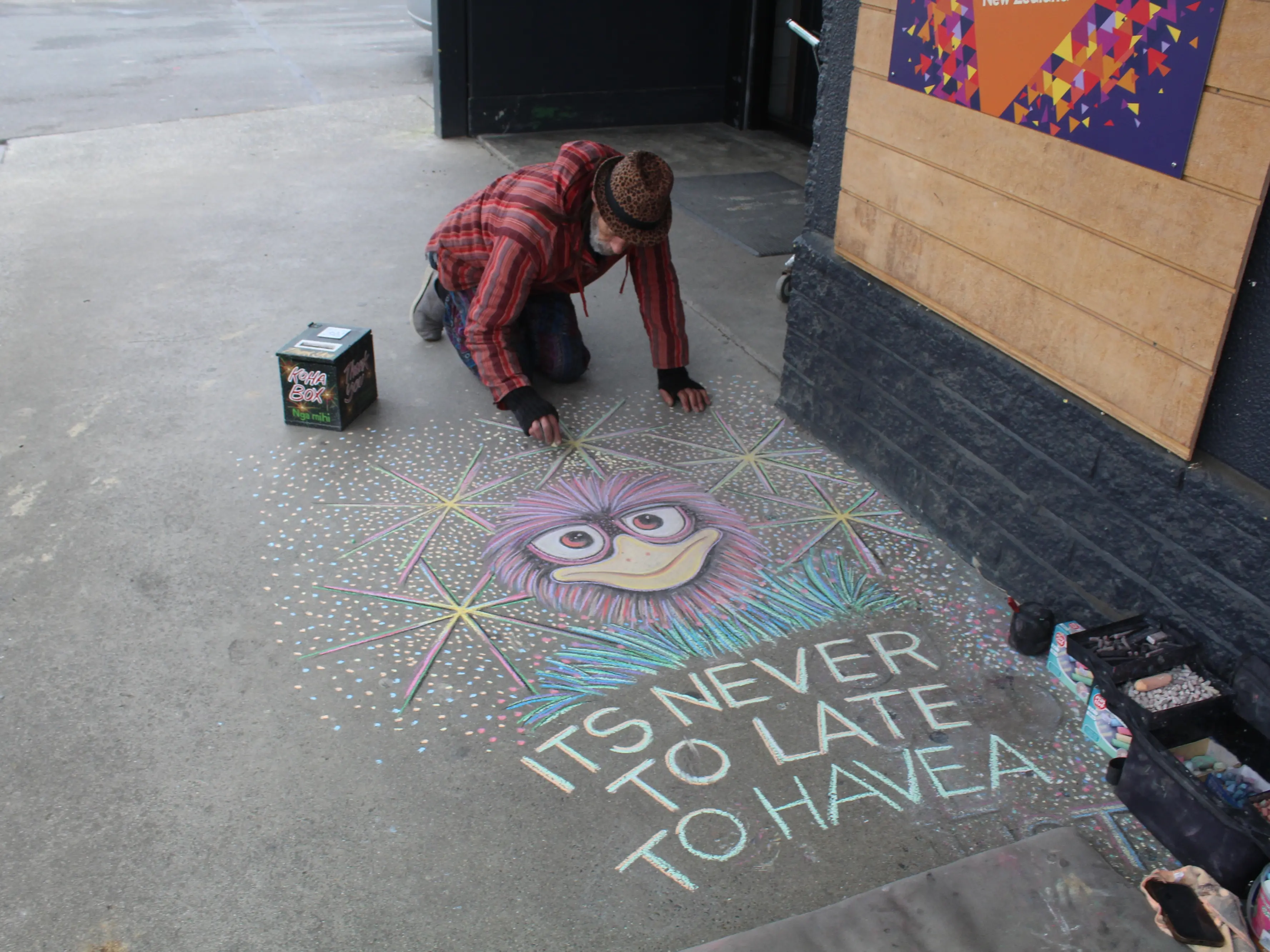 Pavement artist brings colour to the mundane