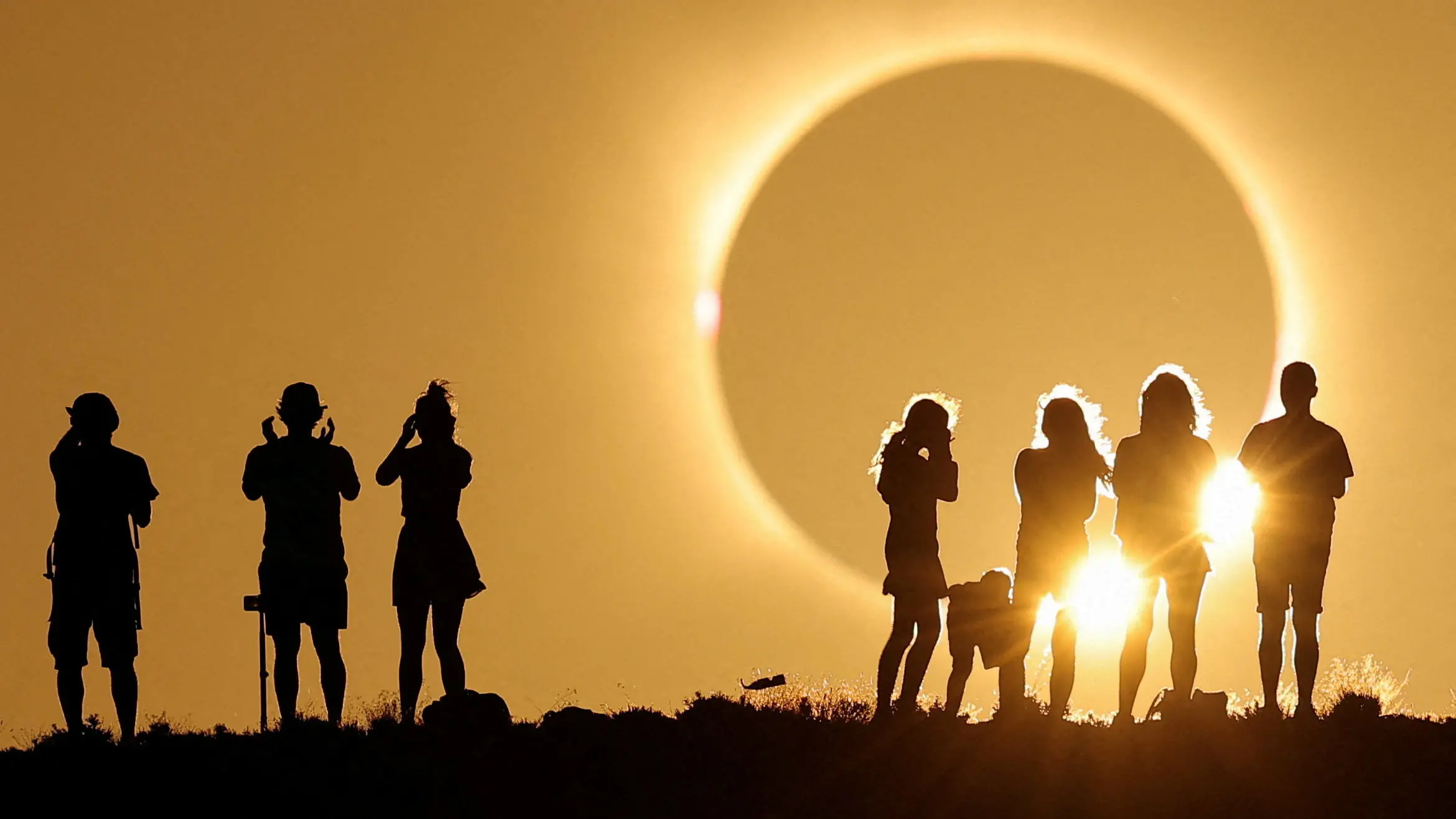 ‘Like science fiction’: Total solar eclipse wows spectators in Spain