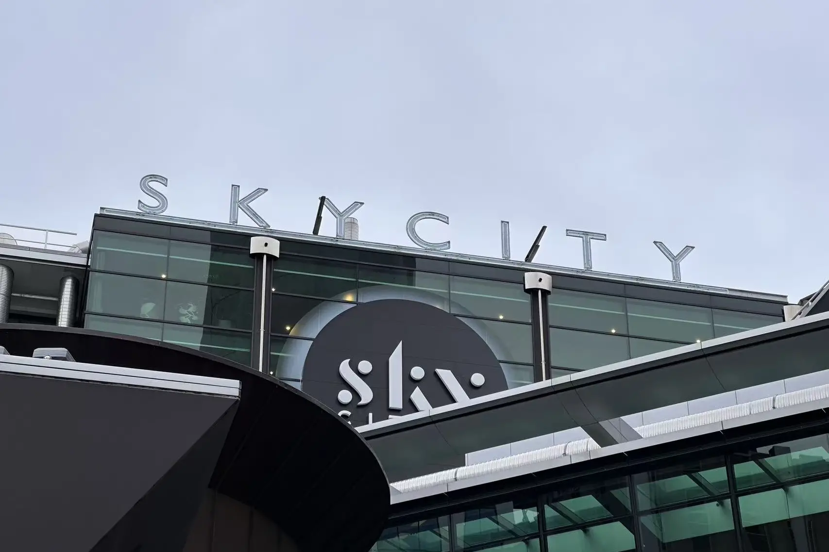 SkyCity said it was reviewing its operating model amid \"sustained pressure on customers\\' discretionary spending\". Photo: RNZ / Ziming Li