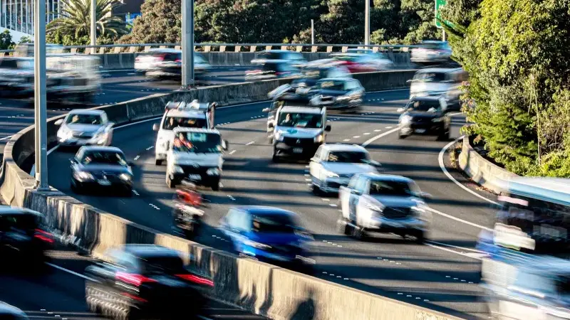 Motorcycle cop reached almost 200kmh when pursuing biker who crashed and died