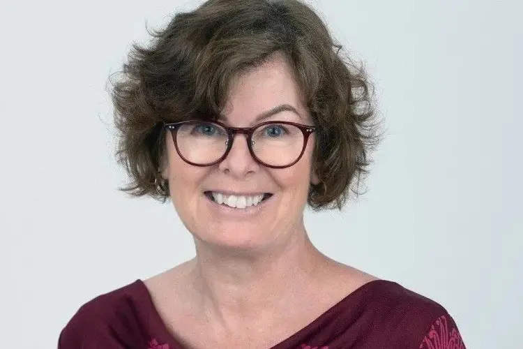 Philippa Jones
