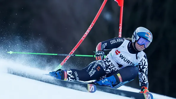 Robinson headlines alpine ski fundraiser