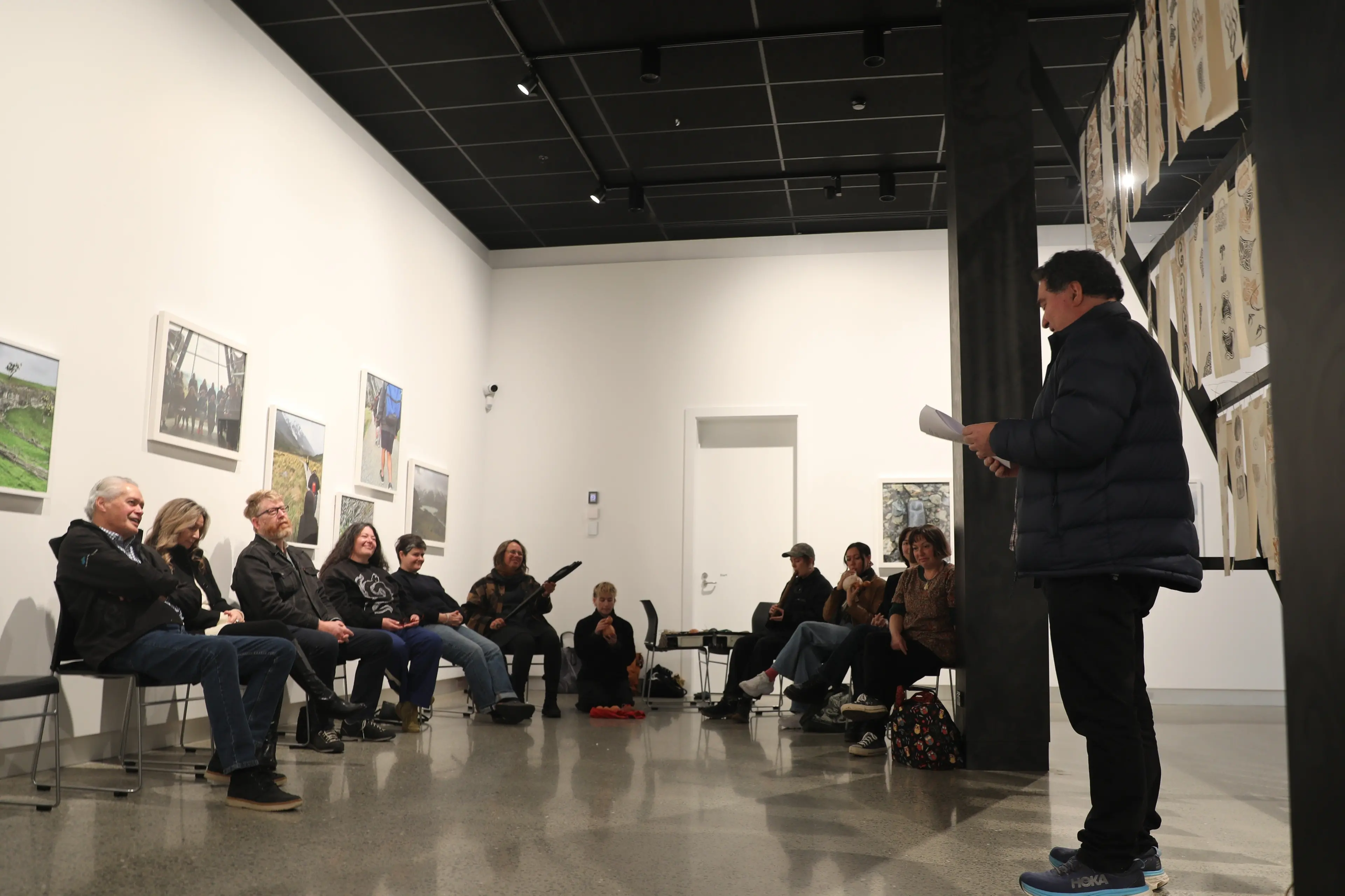New Zealand poet laureate Robert Sullivan gives a reading to those gathered at the farewell to the \"Karakaraka Toi\\'\\' exhibition. Photo: Supplied