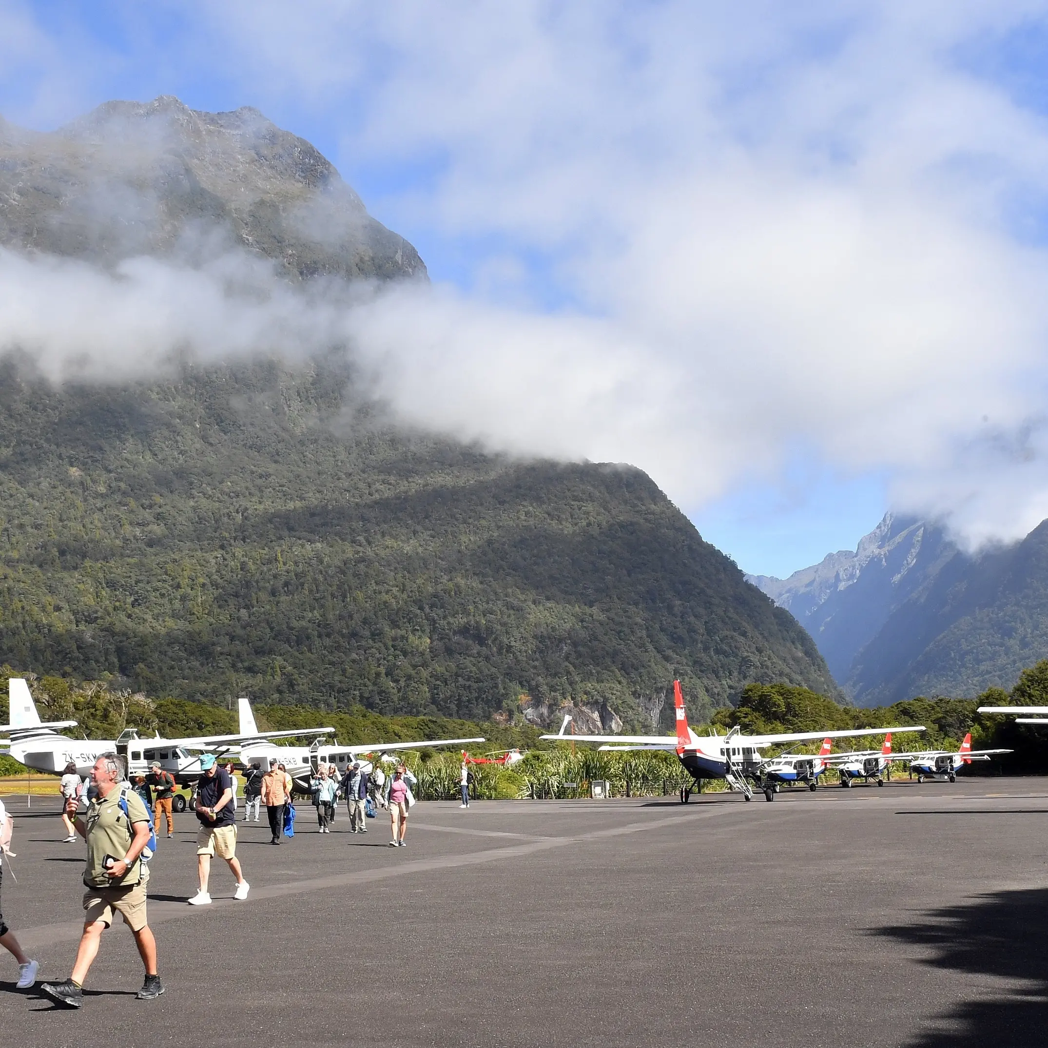 Milford Sound airport to get toilet after a long wait