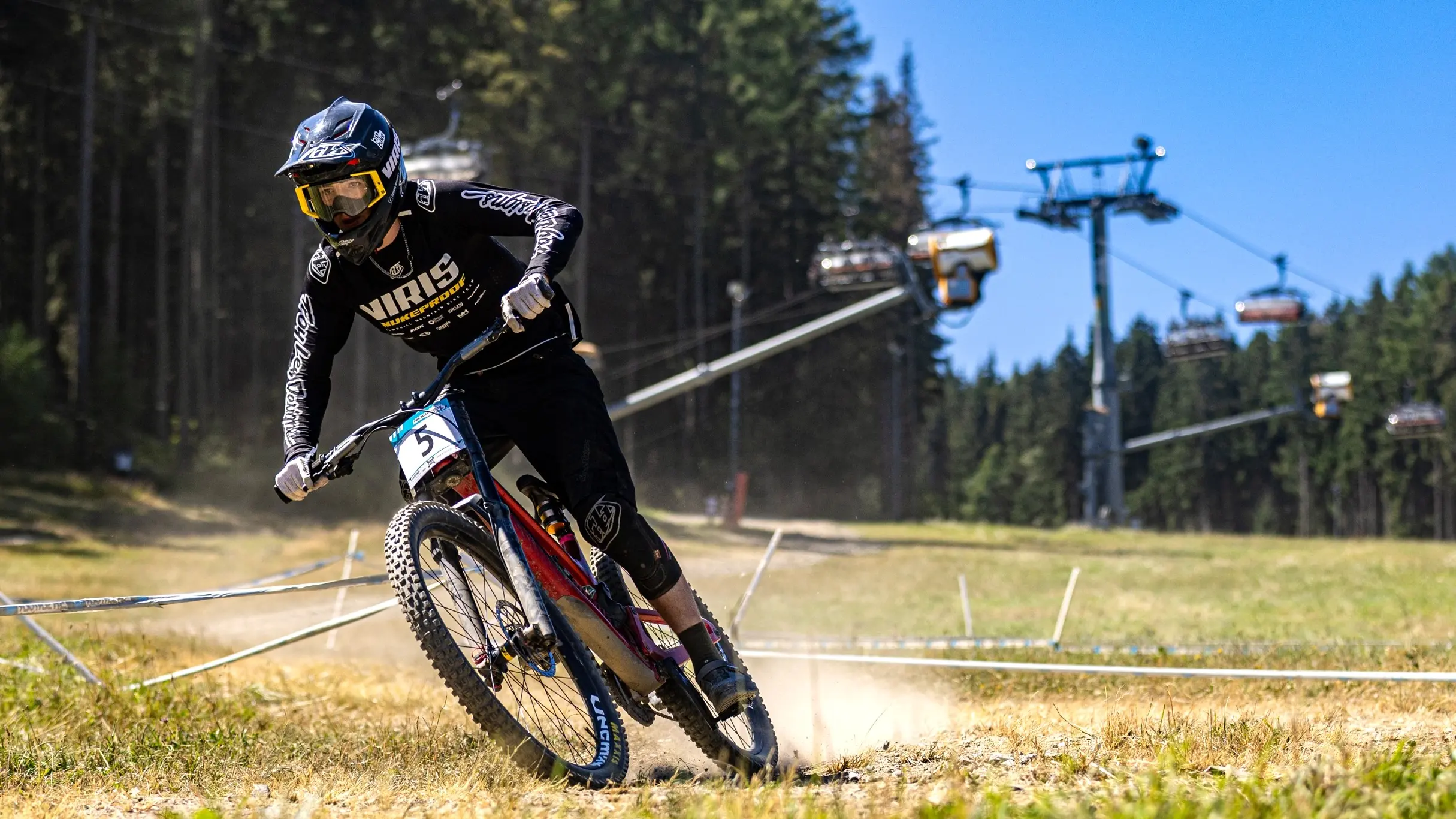 Nadia on the mend after Czech crash