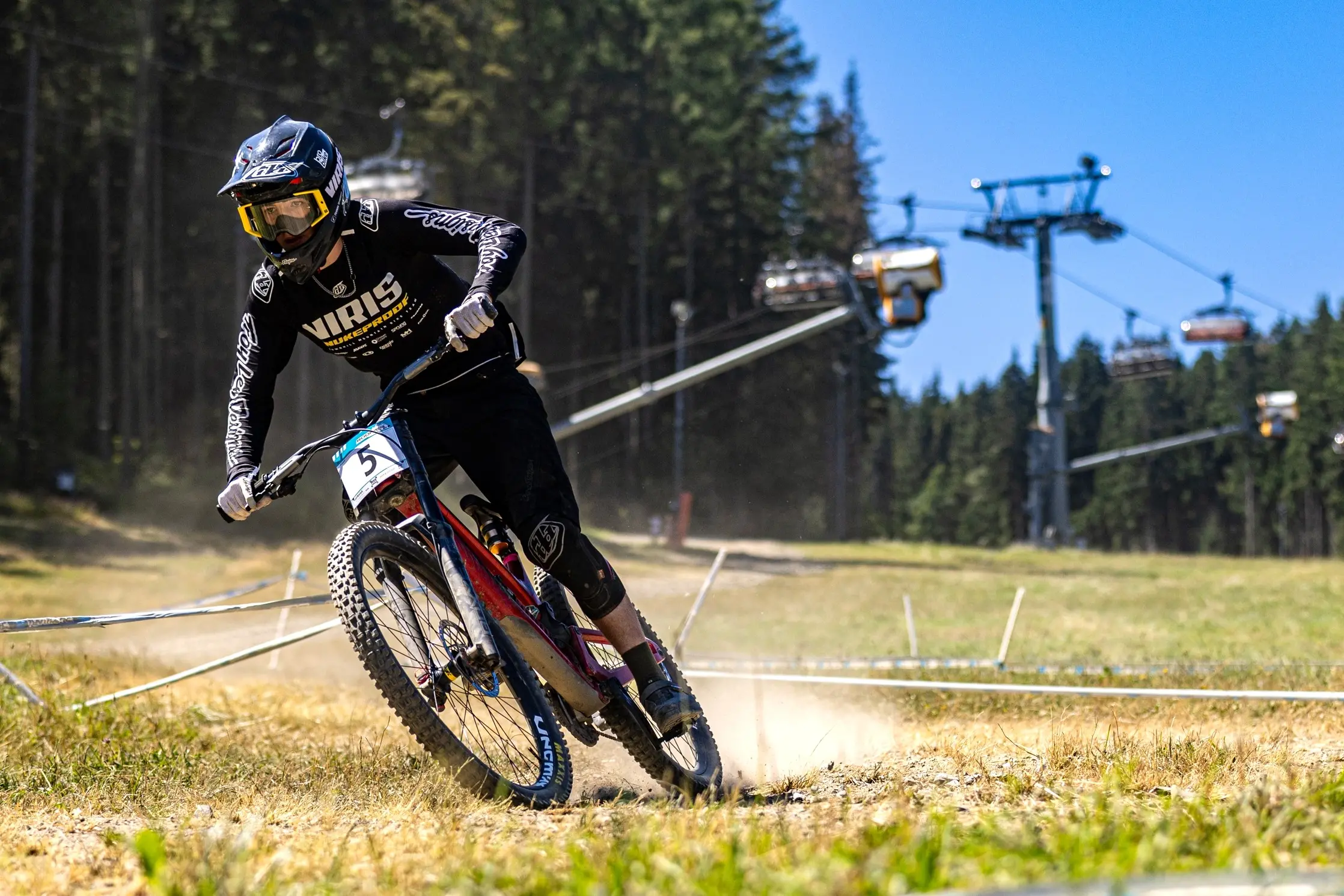 Speed merchant: Reece Everett rides to victory in the Pro U17 Downhill in the Czech Republic last week, while his sister Nadia is recovering from a crash.