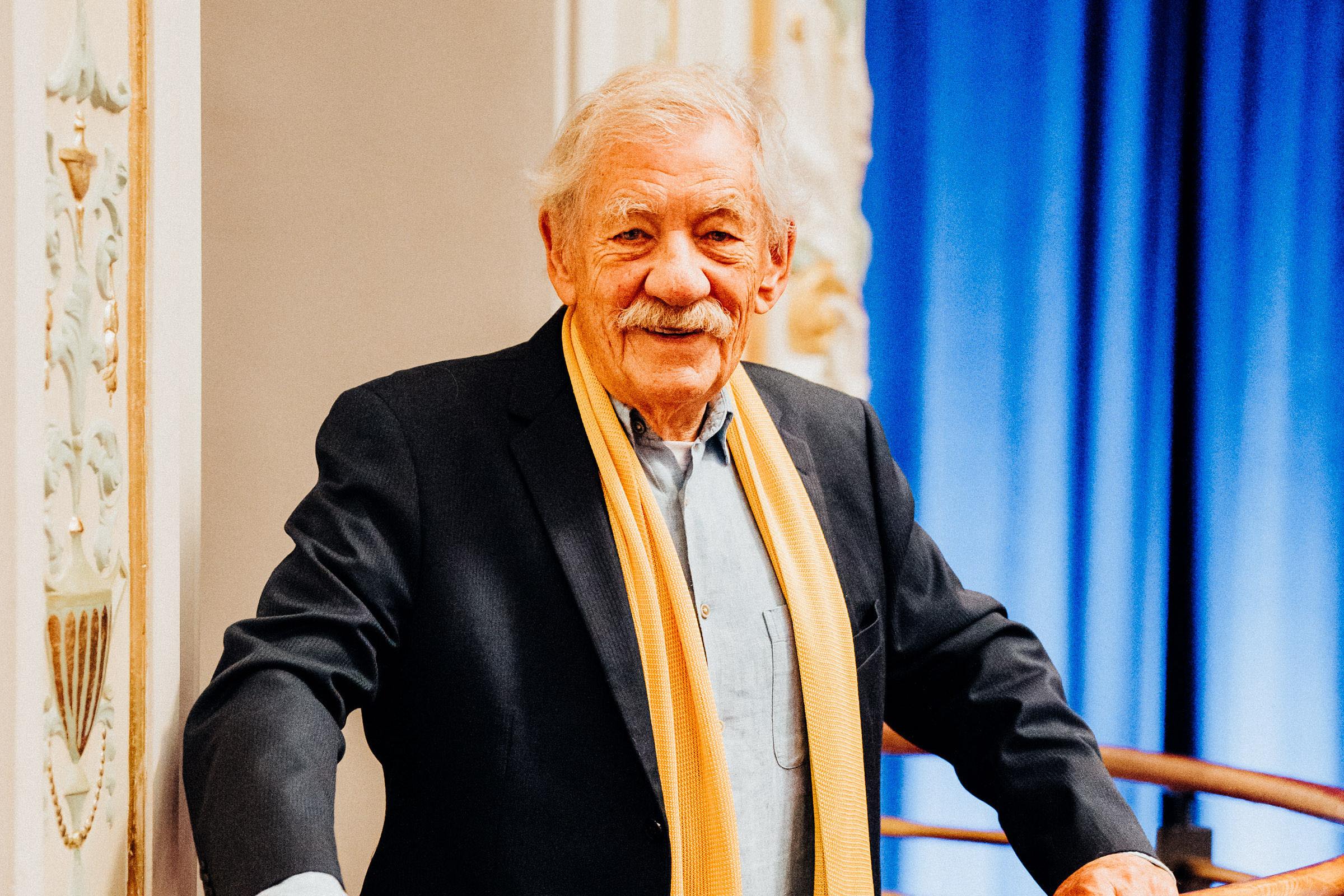 Sir Ian McKellen back on stage, named honorary citizen of Christchurch