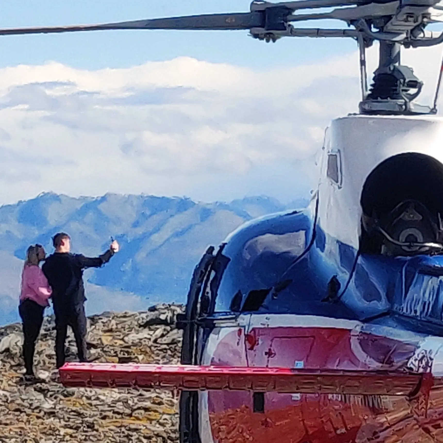 Go-ahead for alcohol on bespoke scenic flights
