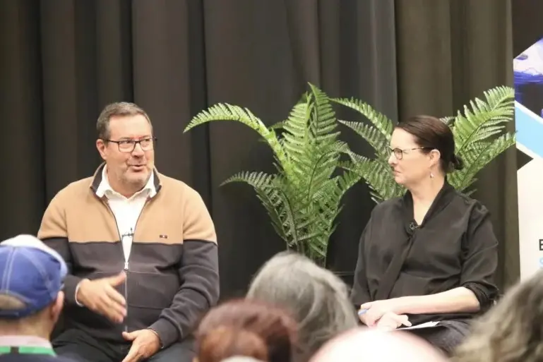 Datagrid chief executive R\\u00E9mi Galasso and Southland Business Chamber chief executive Sheree Carey. Photo: Supplied