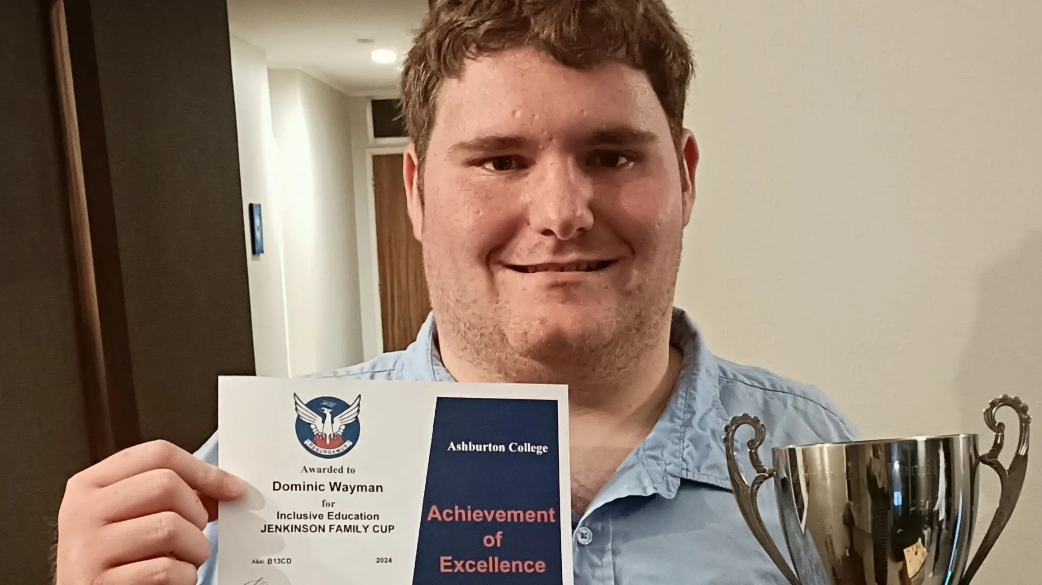 Mum donates new award to school in memory of her late son