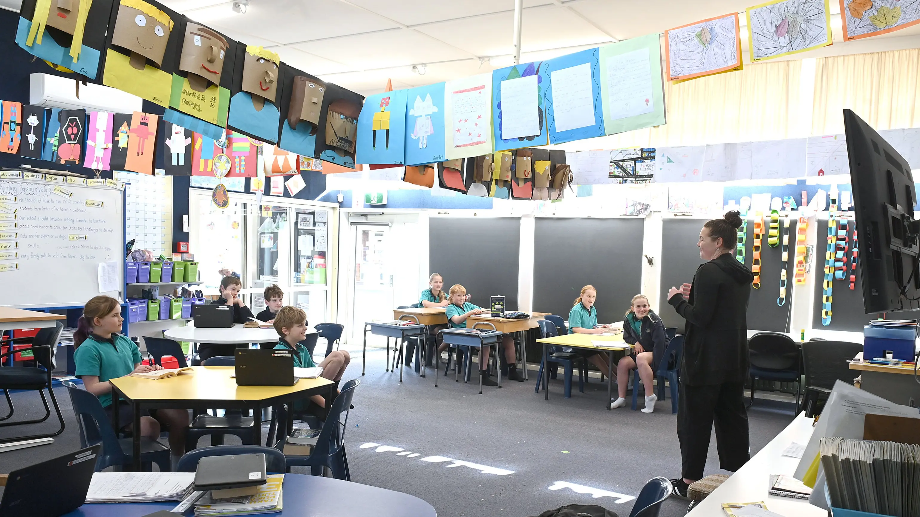 ‘Never seen anything like it’: Sickness rips through southern schools