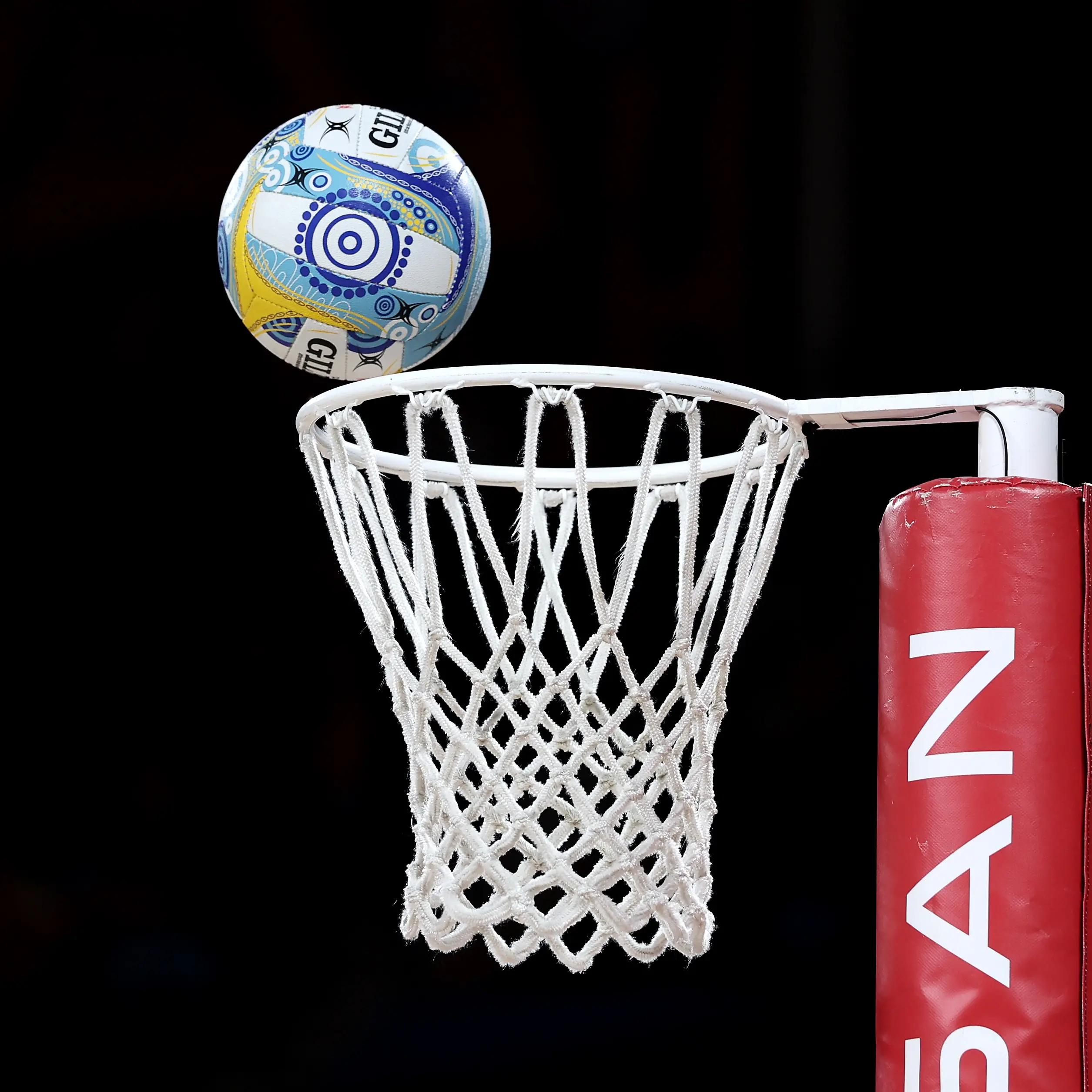 Uni Albion, College in for a big battle for title
