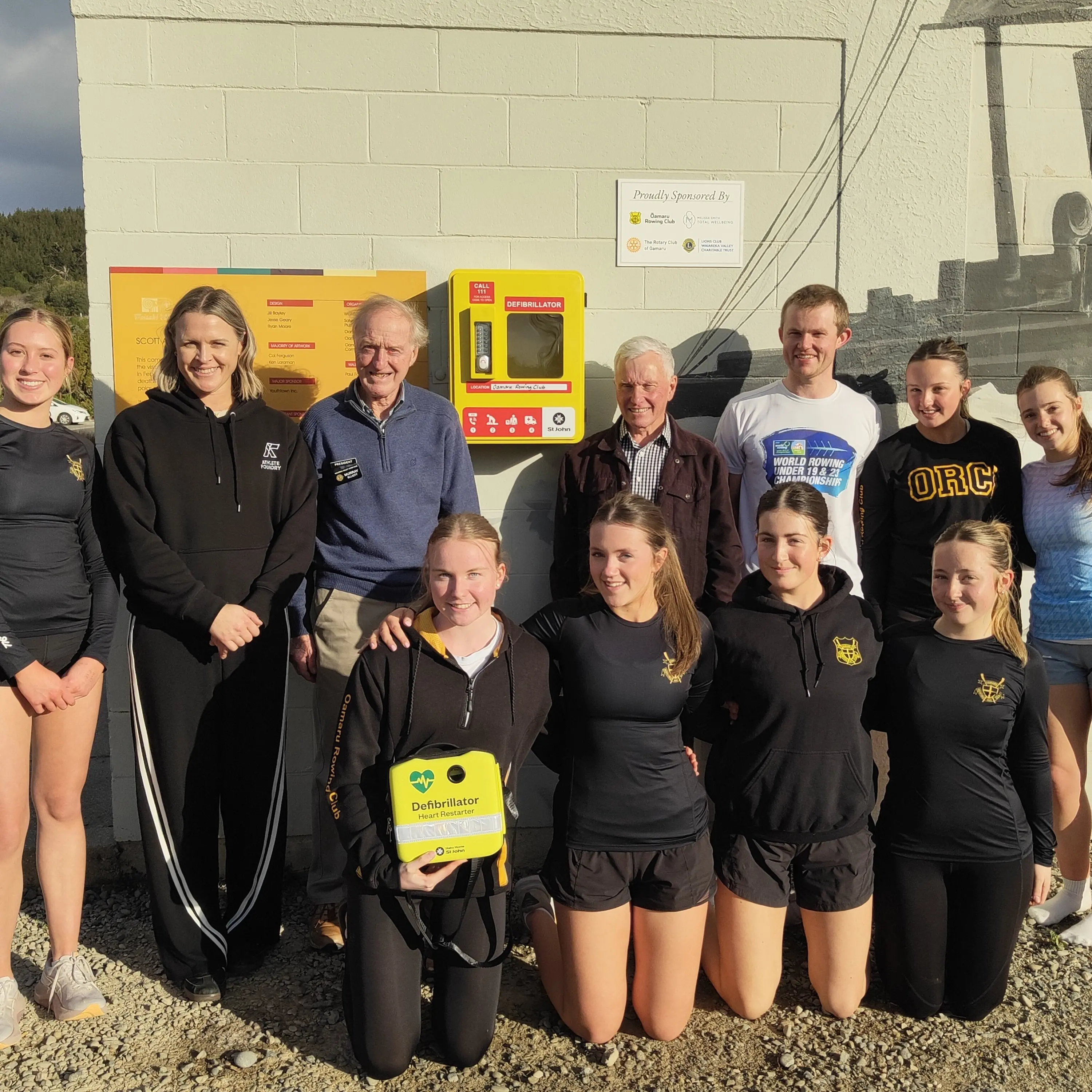 Community gets together to install ‘vital’ defibrillator at Oamaru Rowing Club