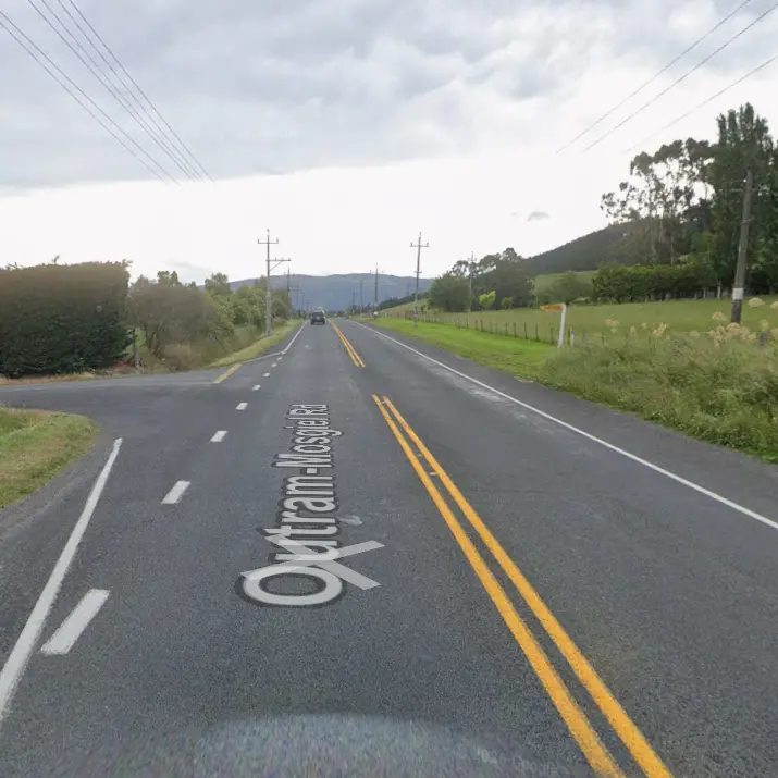 Outram crash leaves one person in serious condition