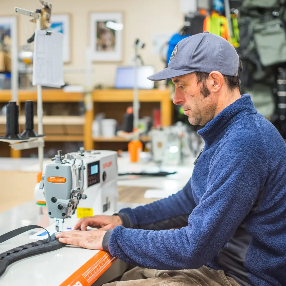Kingston pack maker lands LandSAR contract