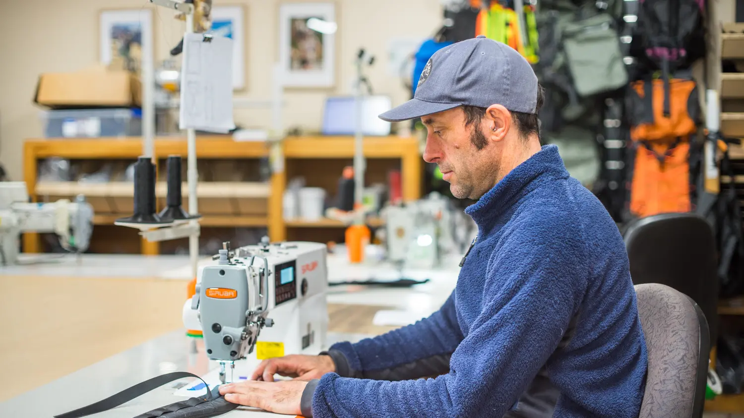 Kingston pack maker lands LandSAR contract