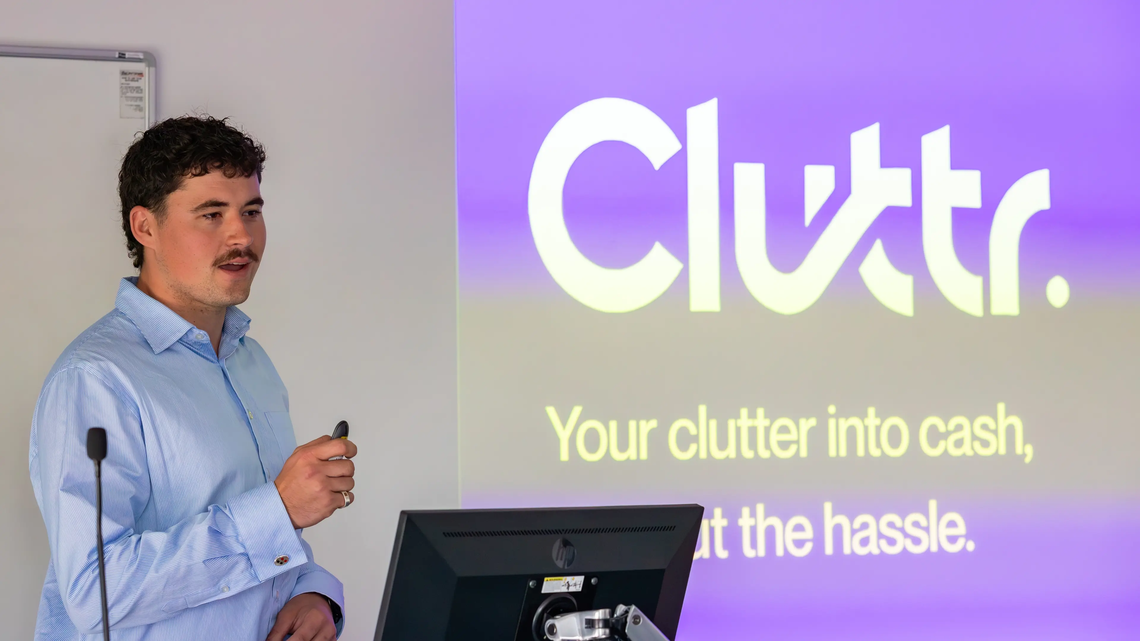 Removing household clutter turns into business for Christchurch student