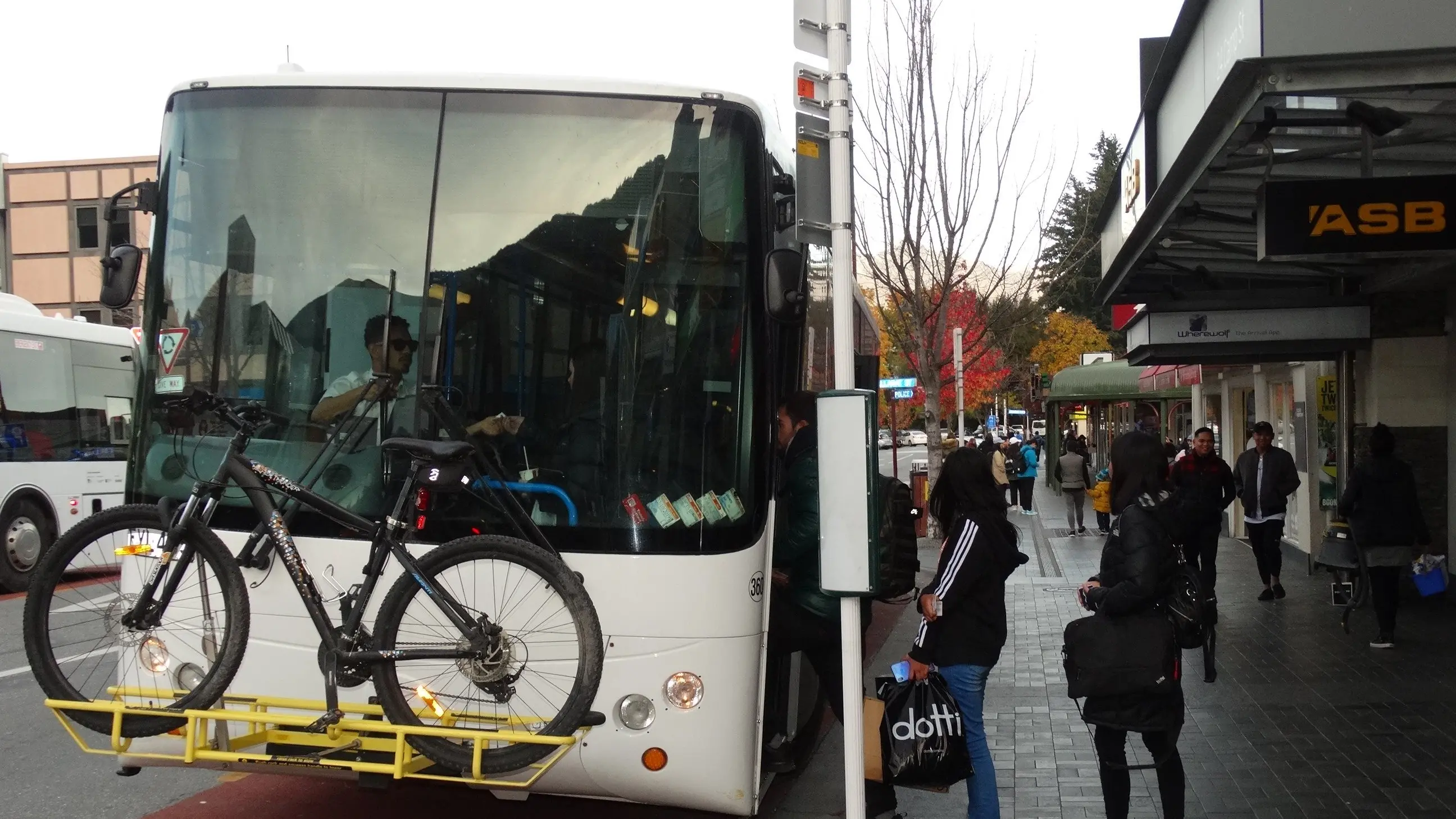 Public transport to and from Queenstown hits the council table