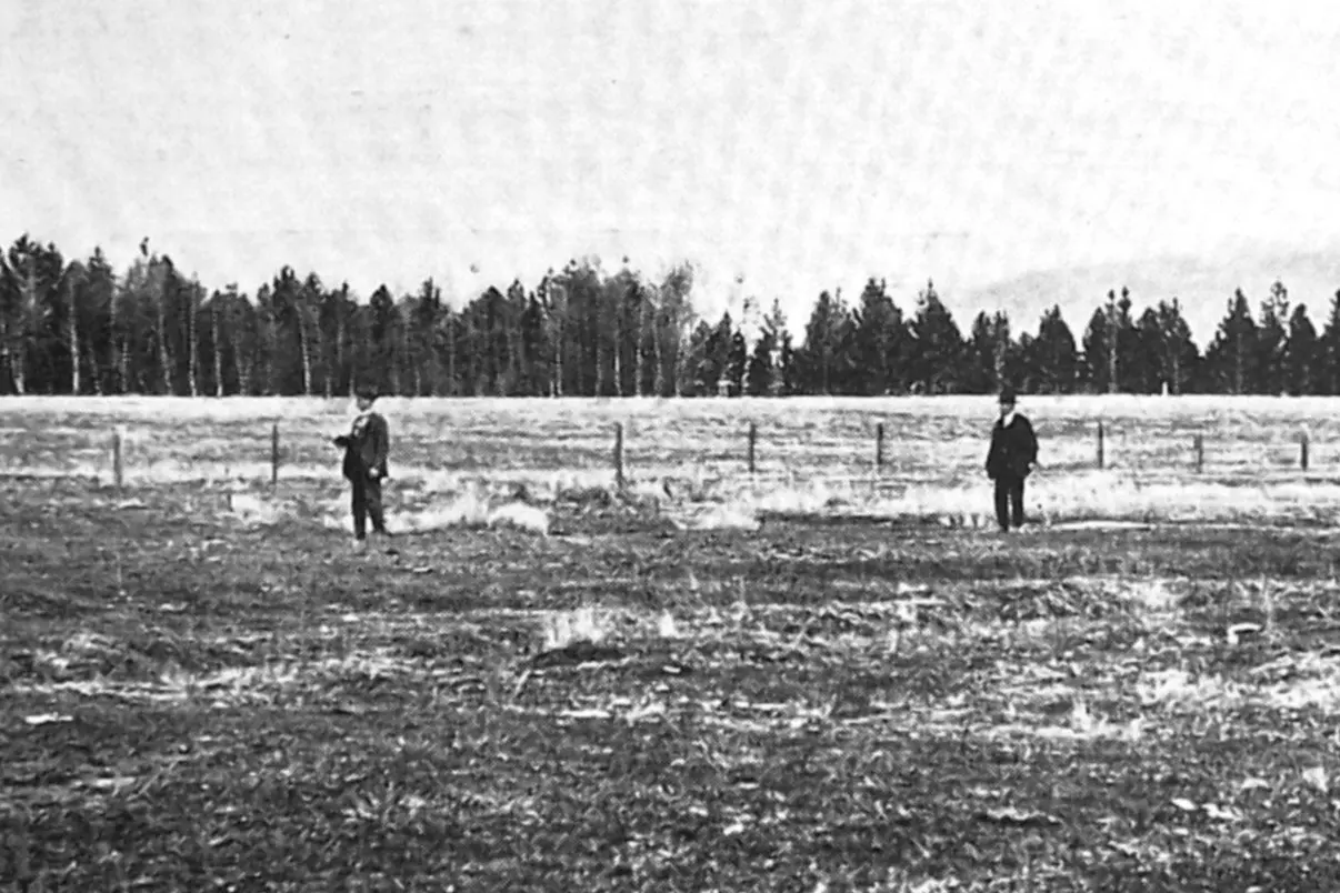 The site given for a new Ranfurly hospital by the late Mr Fenton, showing fine shelter trees in distance. Photo: \\n<i>Otago Witness</i>, issue 3769, June 8, 1926, page 50