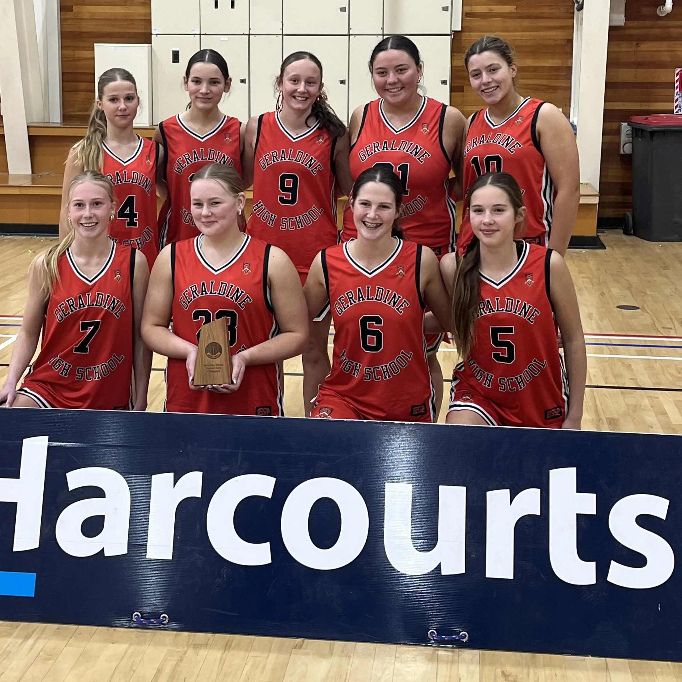 Geraldine girls triumph to complete turnaround