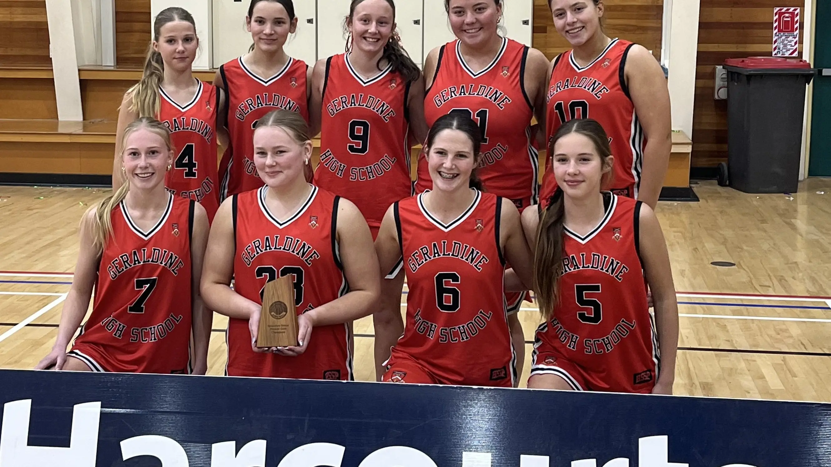 Geraldine girls triumph to complete turnaround