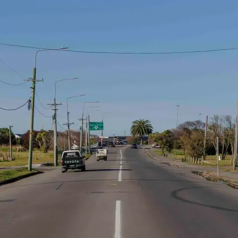 Wheels rolling on proposed new cycleway