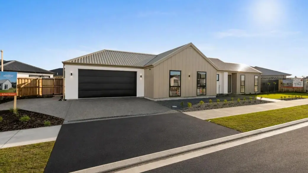 Canterbury home being auctioned off for charity