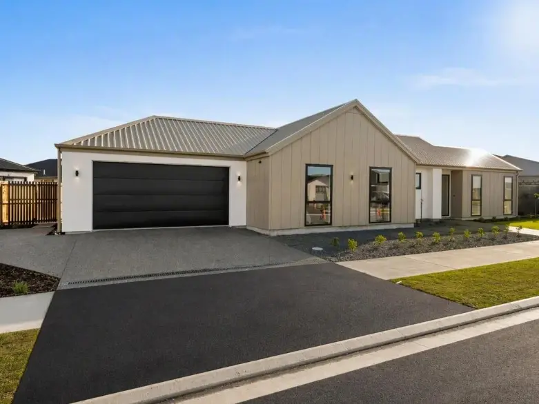 Canterbury home being auctioned off for charity