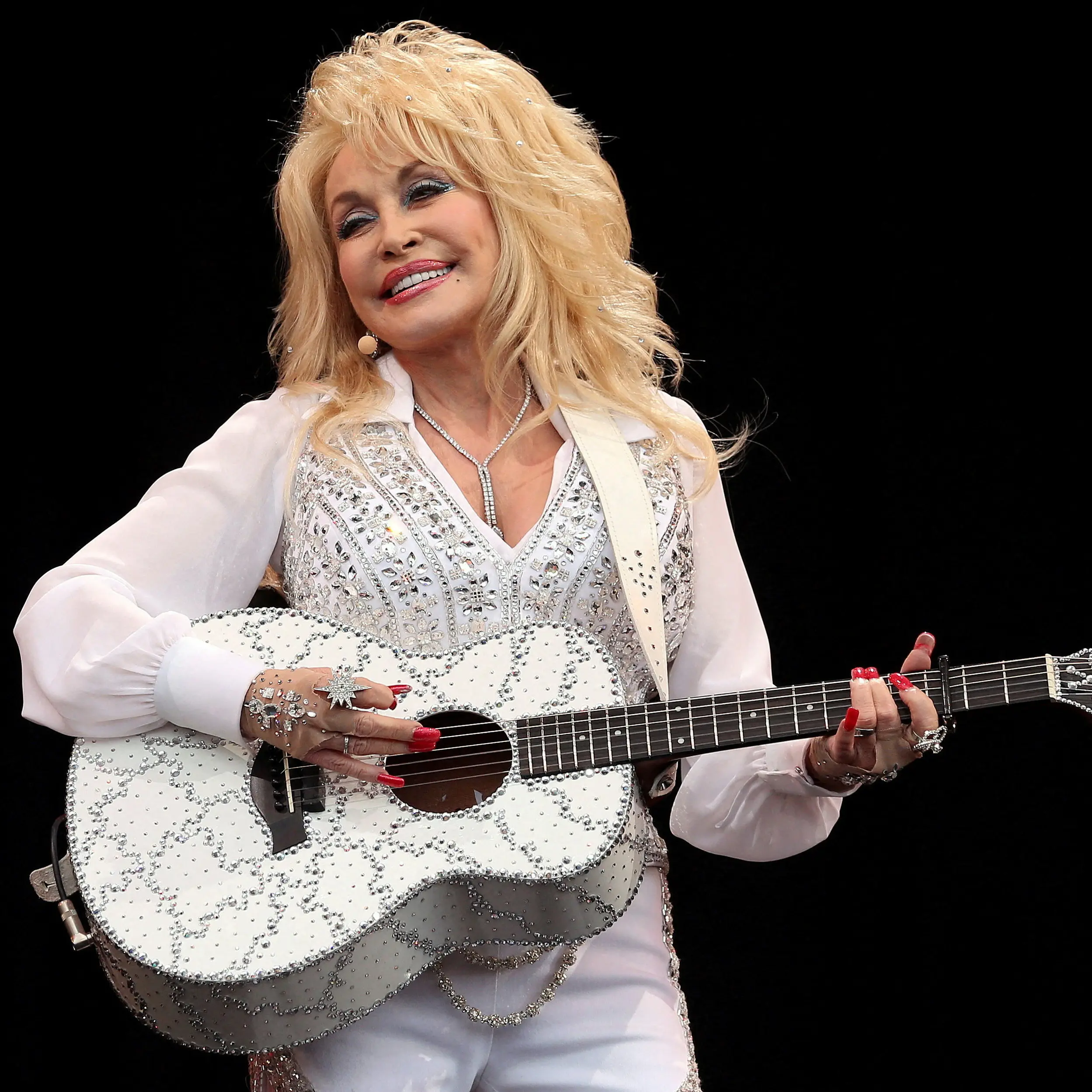 Country music legend Dolly Parton dies at 80