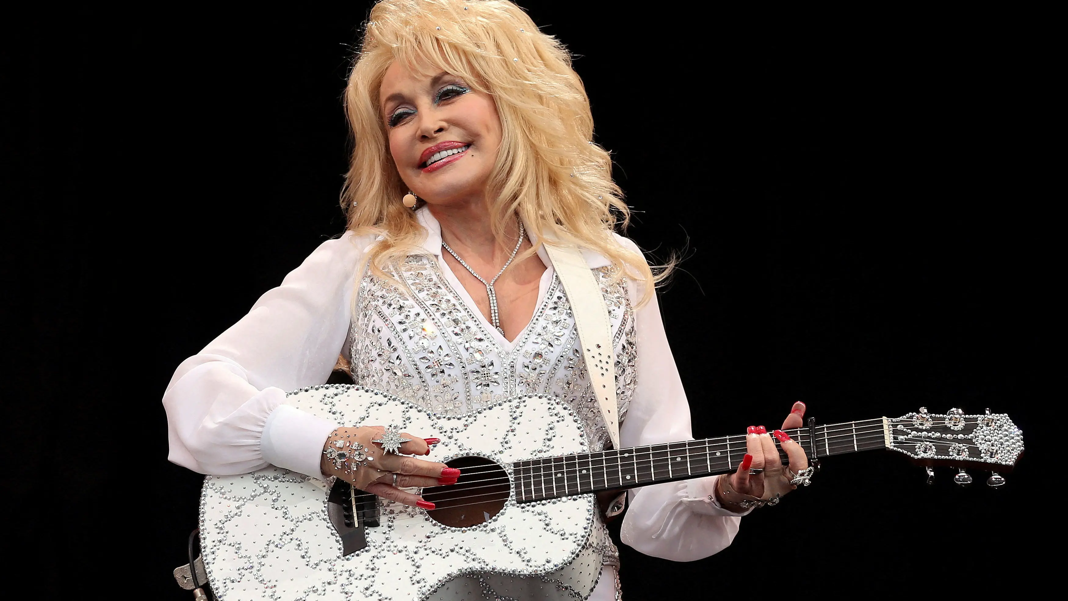 Country music legend Dolly Parton dies at 80