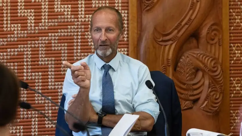 Act MP says he's 'stuffed' in valedictory speech