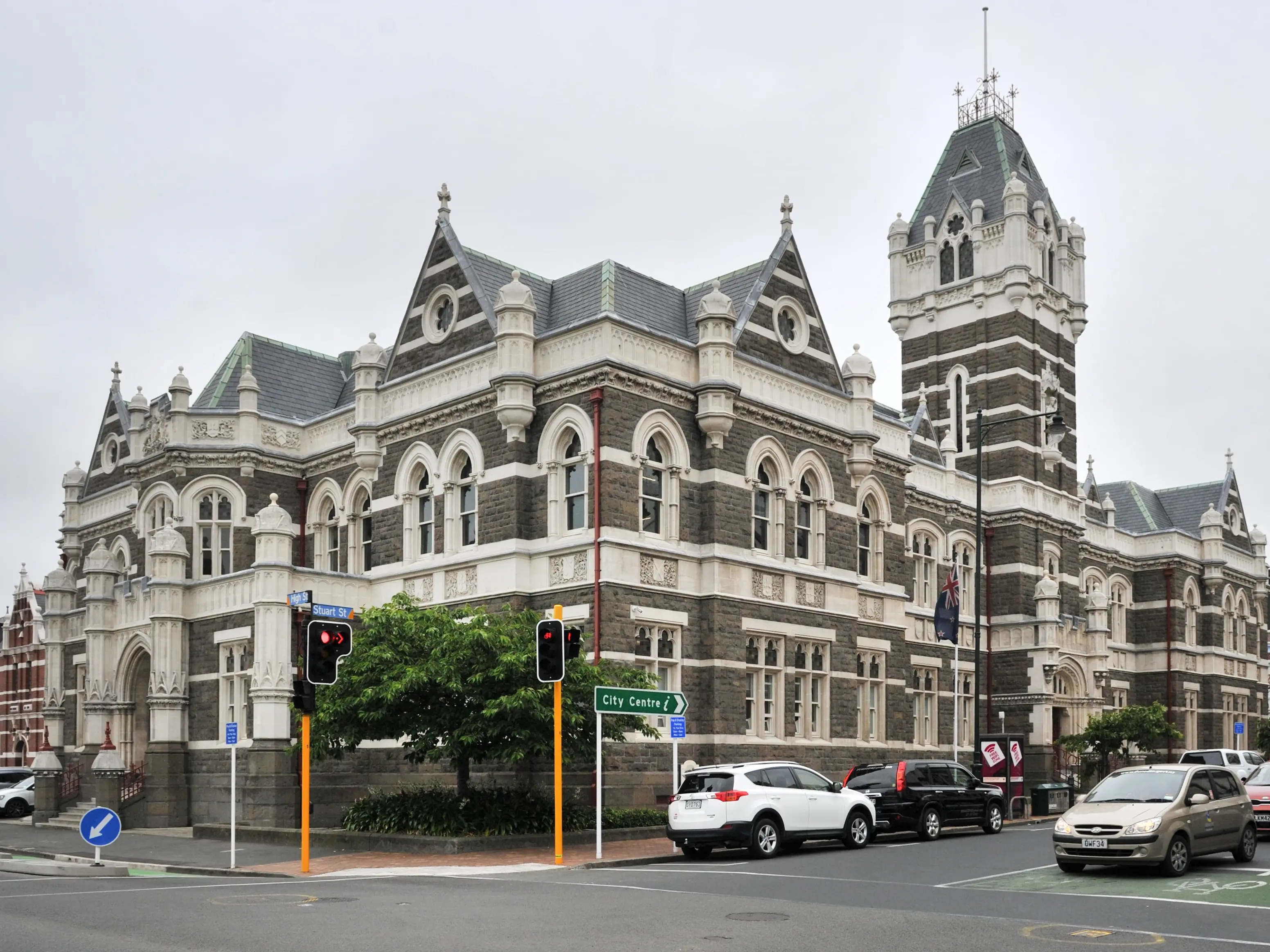 ‘Sleep with one eye open’: man’s ‘appalling’ barrage of texts lands him in court