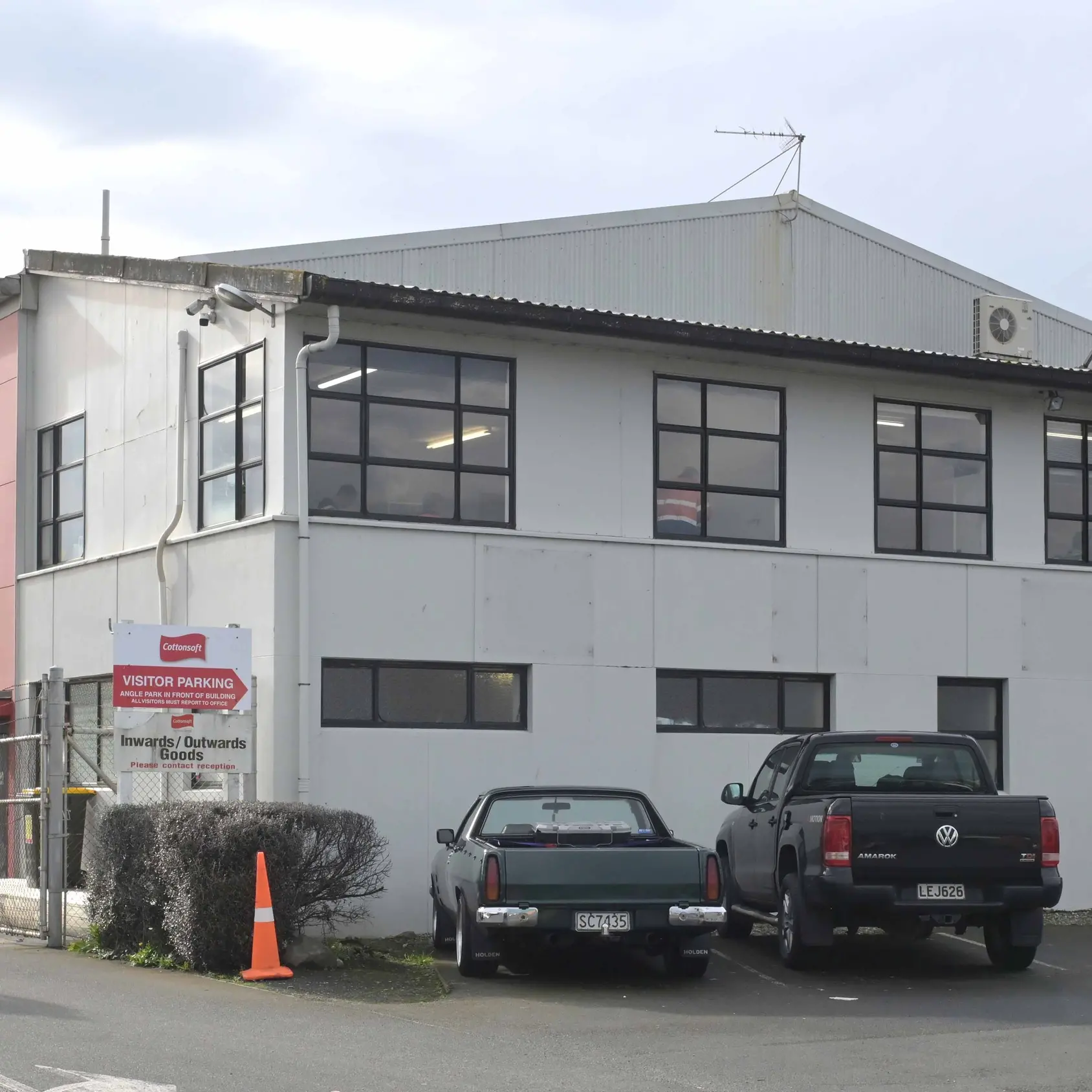 Final roll delivered at Dunedin toilet paper plant as production shifted to Christchurch