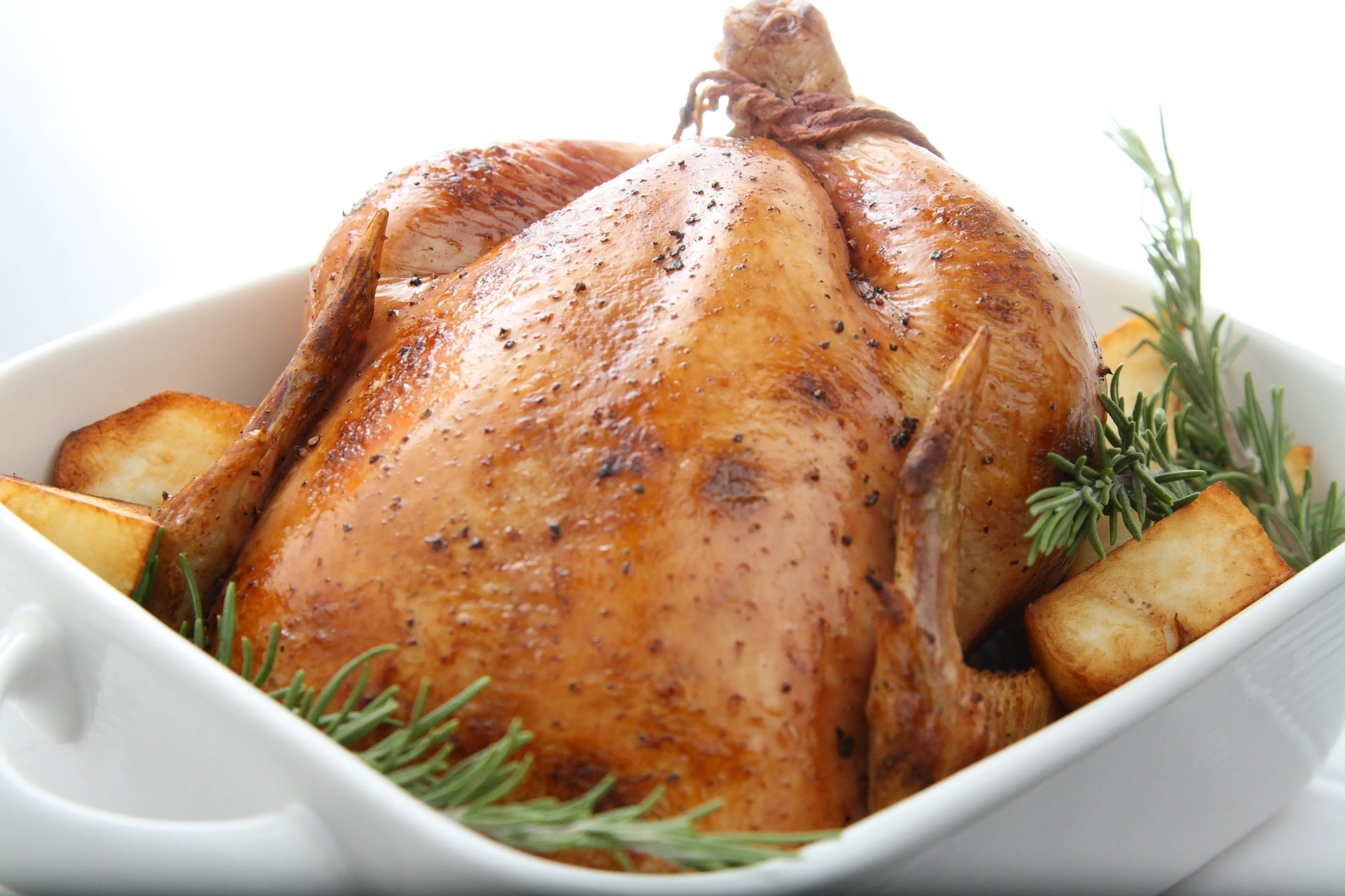Cheaper chicken is overtaking domestic red meat consumption by an increasingly wide margin. Photo: EyeEm