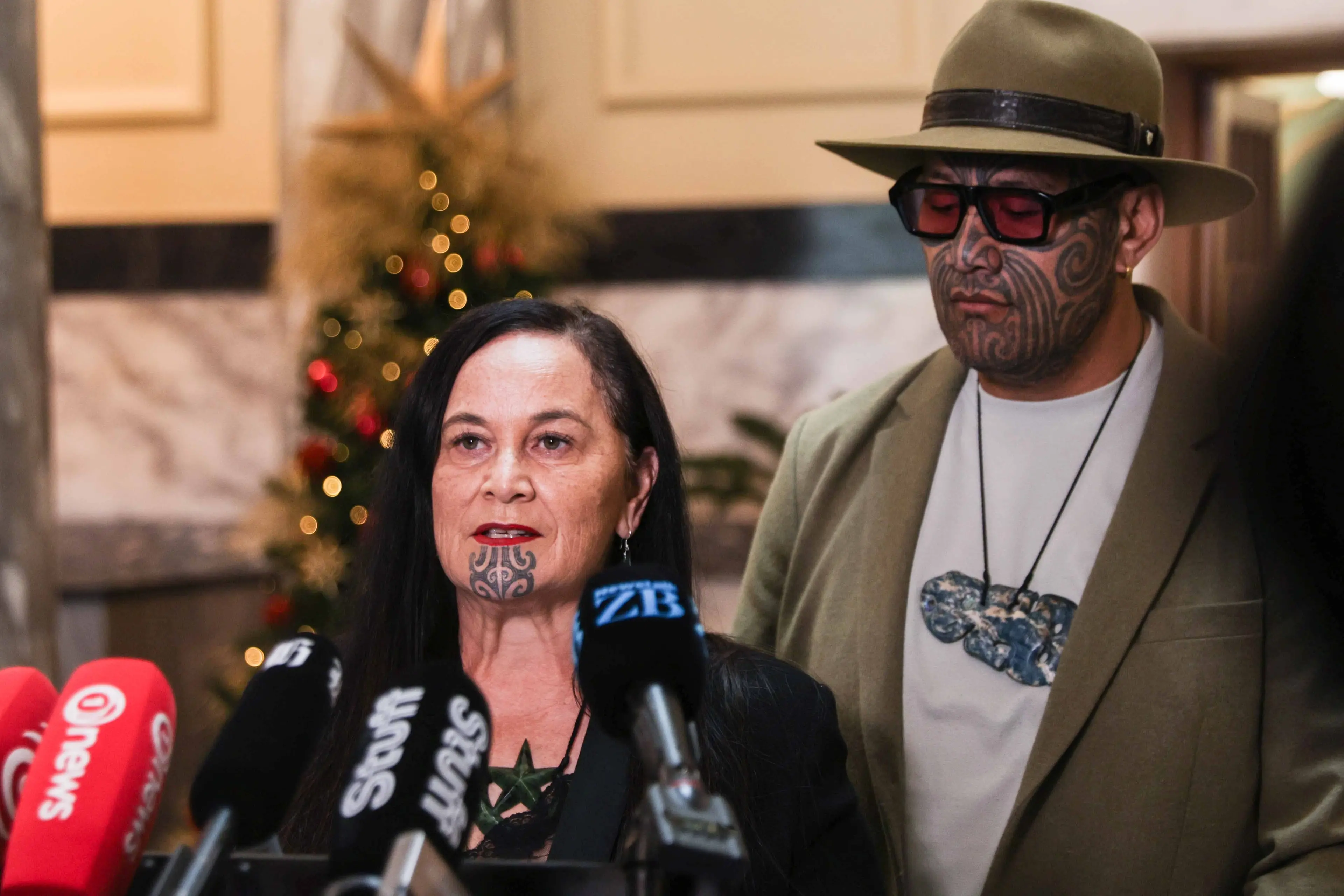 Te Pati Maori co leaders Debbie Ngarewa-Packer (L) and Rawiri Waititi announce a major constitutional reform if elected. Photo: Giles Dexter/RNZ