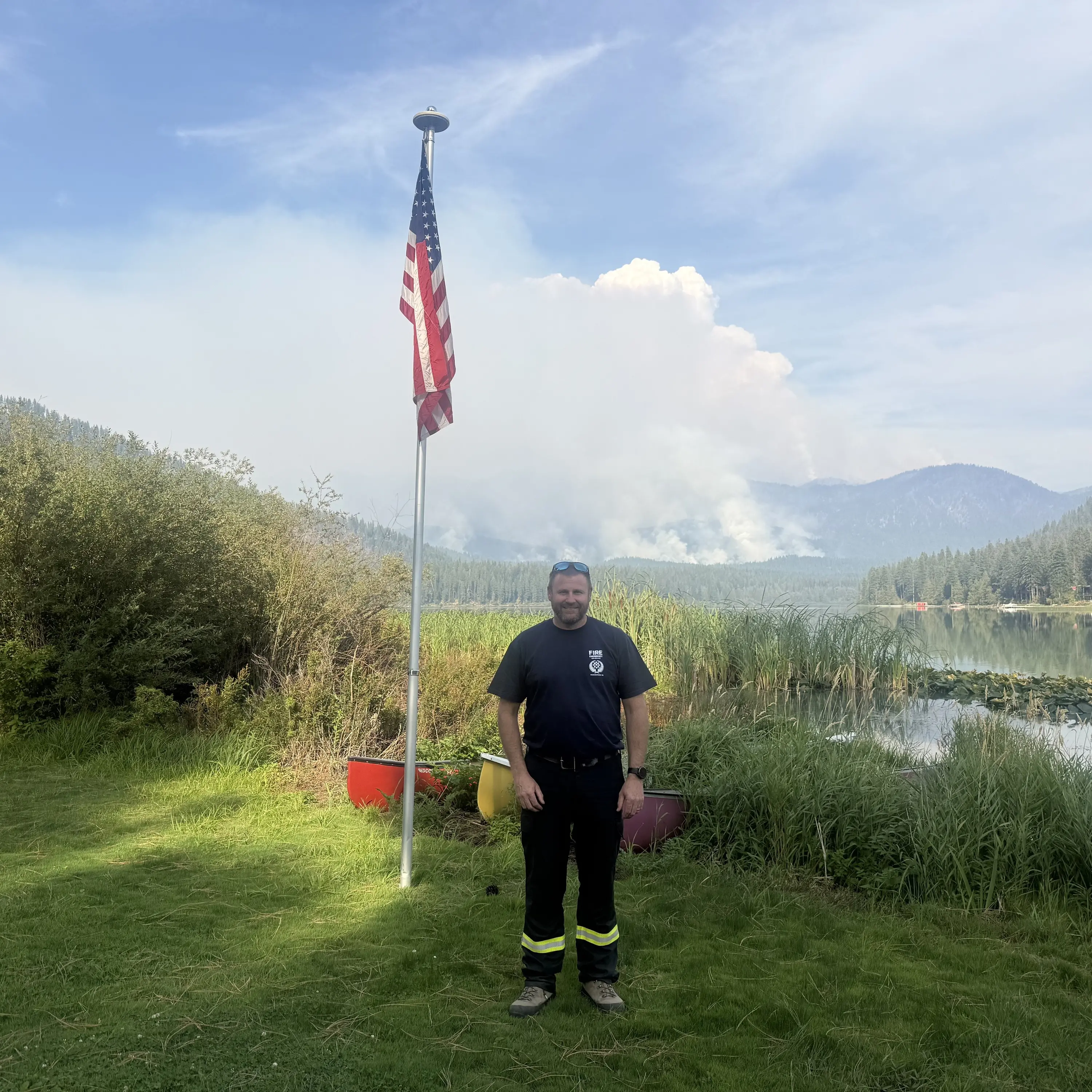 Waitaki firefighter helping battle giant blaze in US