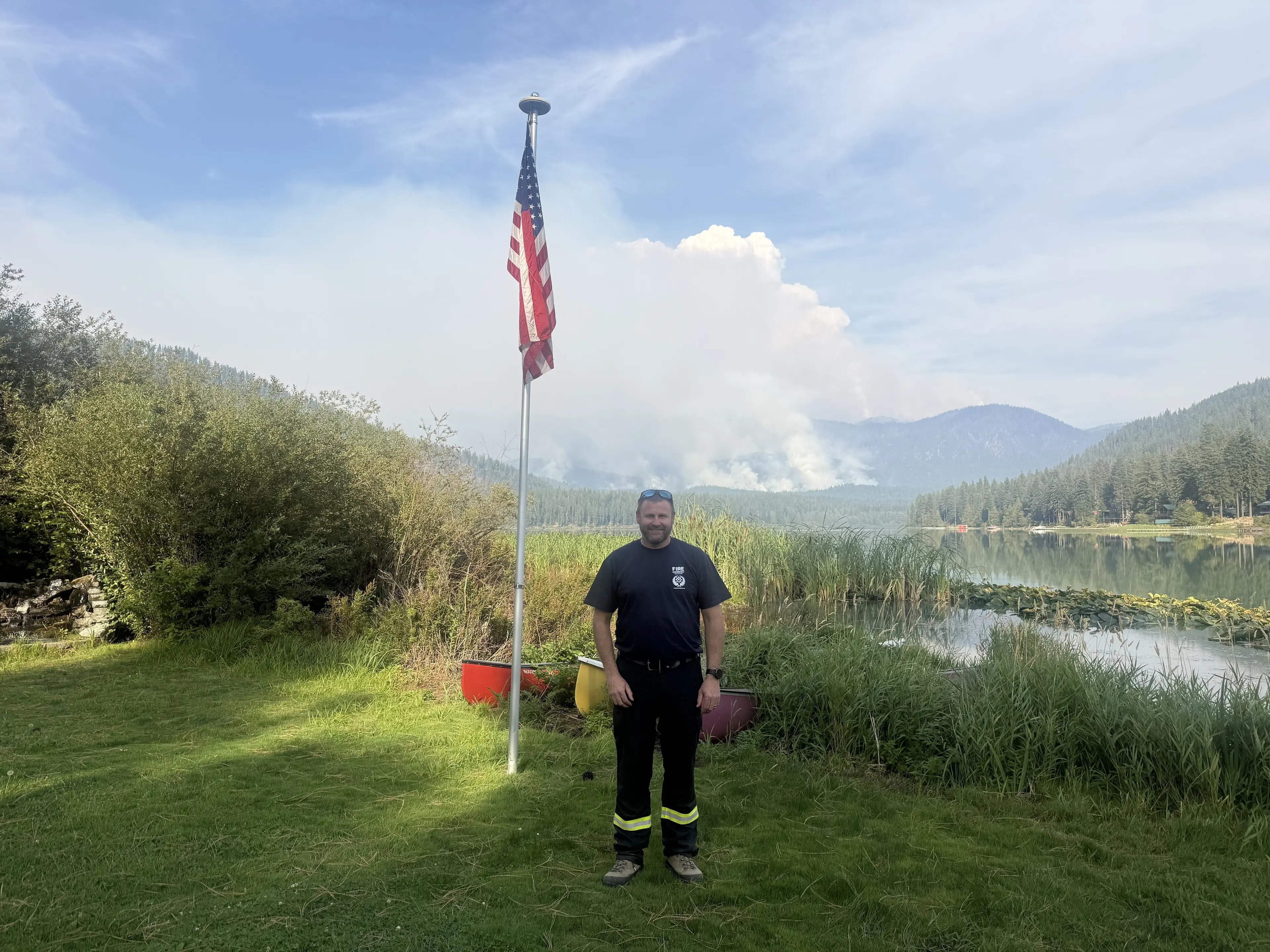 Waitaki firefighter helping battle giant blaze in US