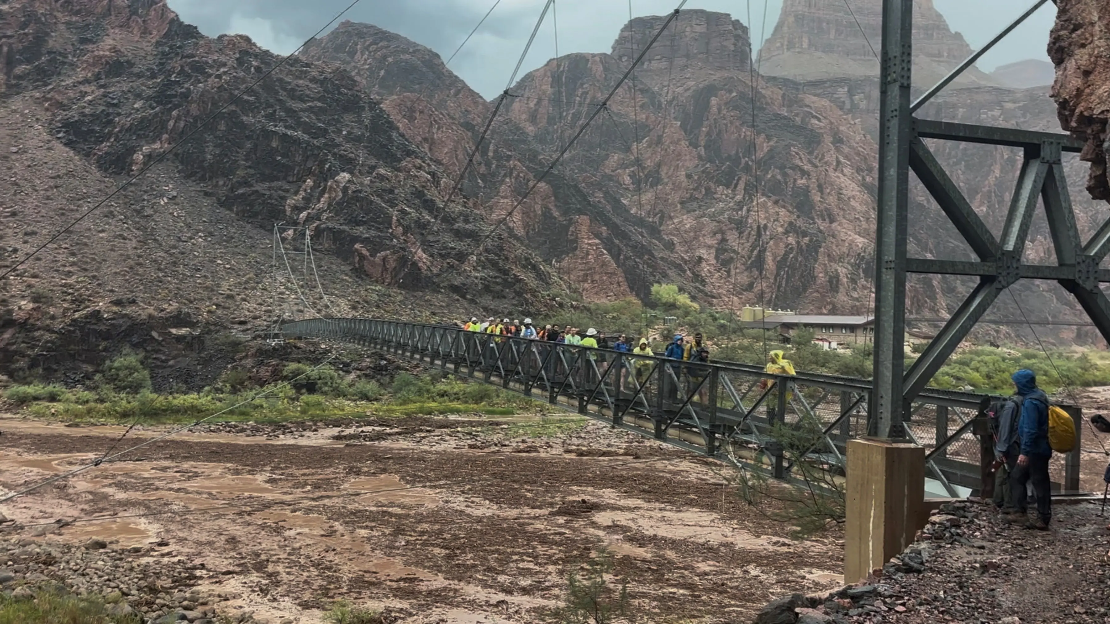 At least 20 missing in deadly Grand Canyon flood